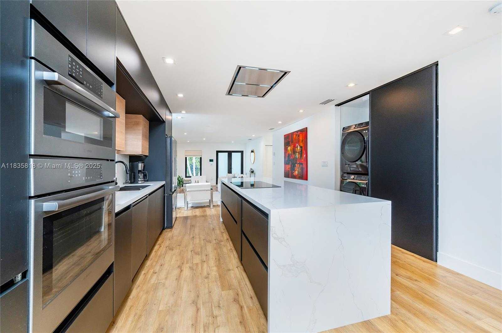 Small Image of 412 NORTH WEST 41ST ST, Miami Number 15