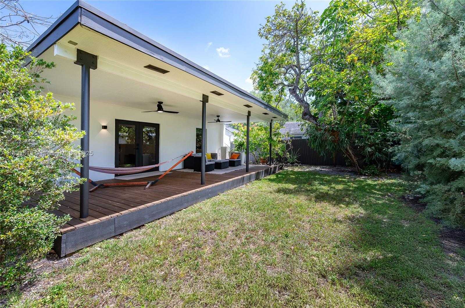 Small Image of 412 NORTH WEST 41ST ST, Miami Number 36