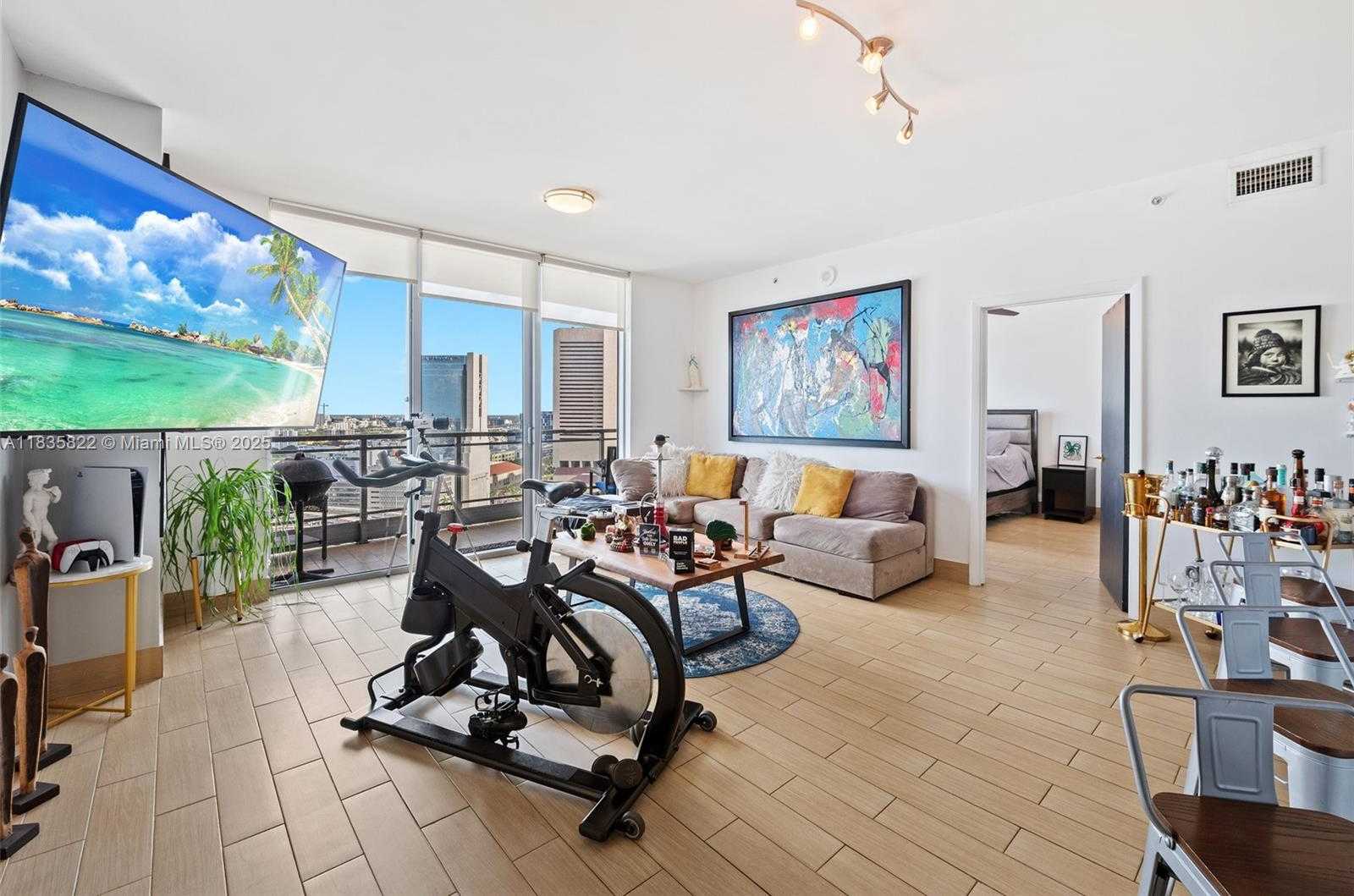 Small Image of 90 SOUTH WEST 3RD ST #2406, Miami Number 5