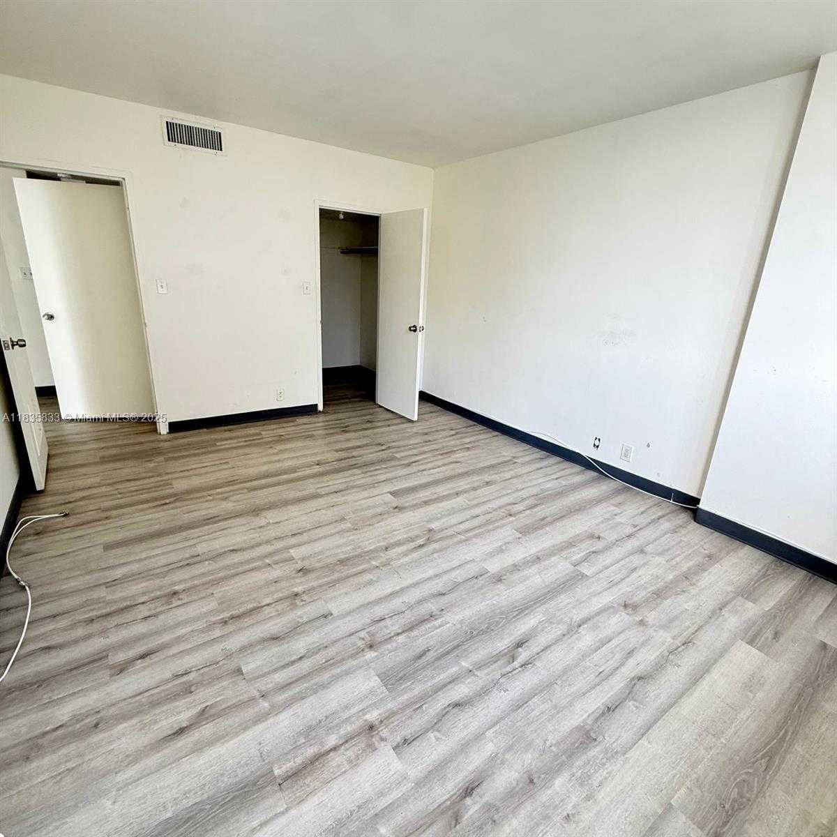 Small Image of 3301 NORTH EAST 5TH AVE #413, Miami Number 14
