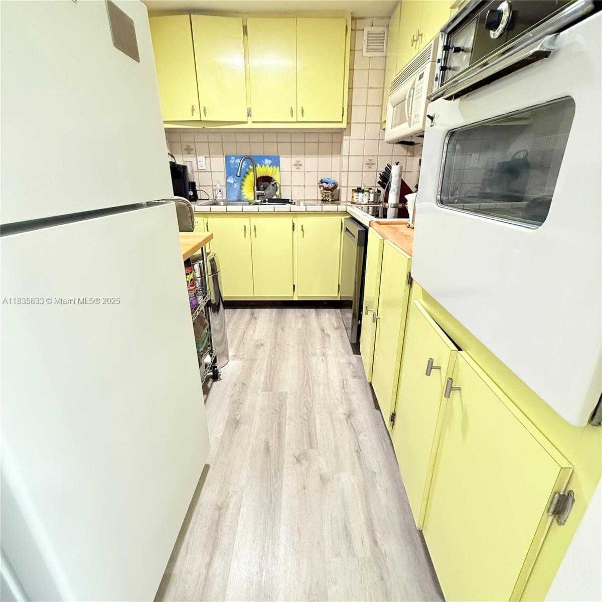 Small Image of 3301 NORTH EAST 5TH AVE #413, Miami Number 16