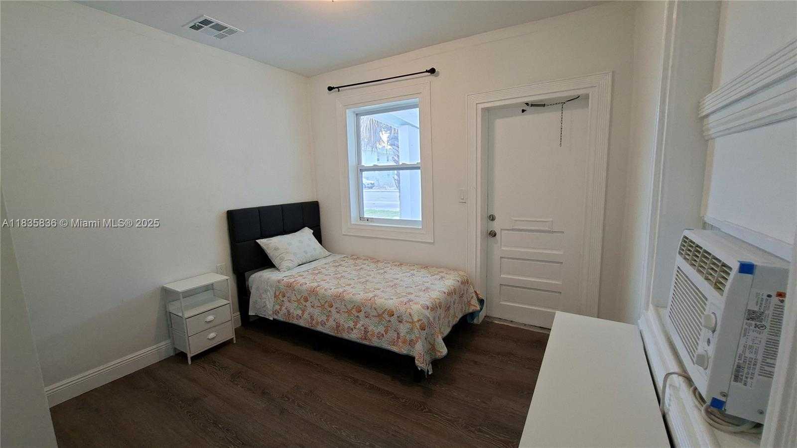 Small Image of 126 NORTH WEST 8TH AVE #1, Hallandale Beach Number 12