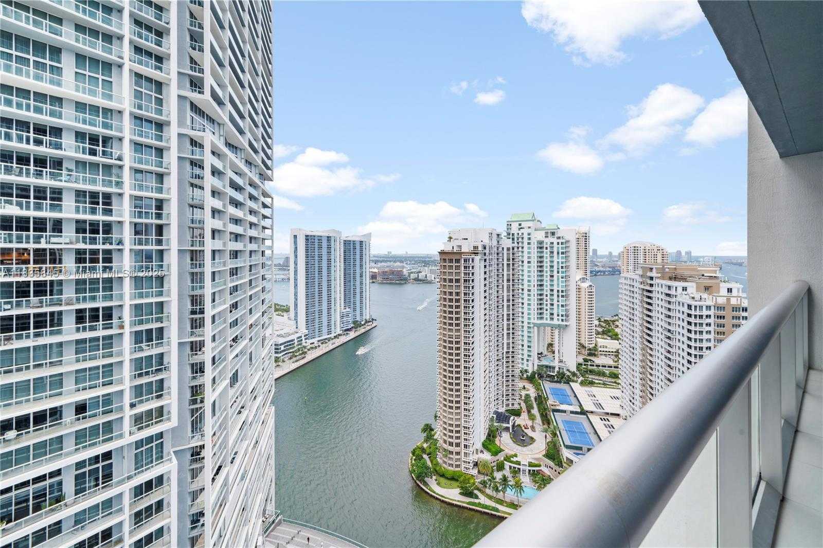 Small Image of 495 BRICKELL AVE #3608, Miami Number 12
