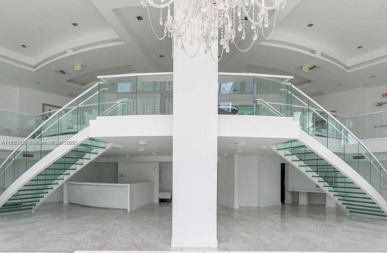 Small Image of 350 SOUTH MIAMI AVE #2303, Miami Number 46