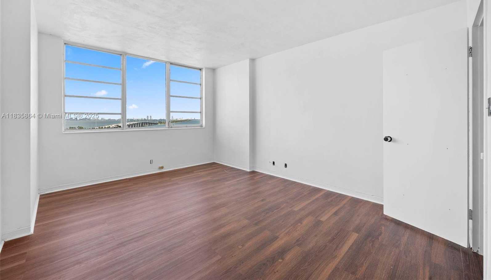 Small Image of 3301 NORTH EAST 5TH AVE #1217, Miami Number 20