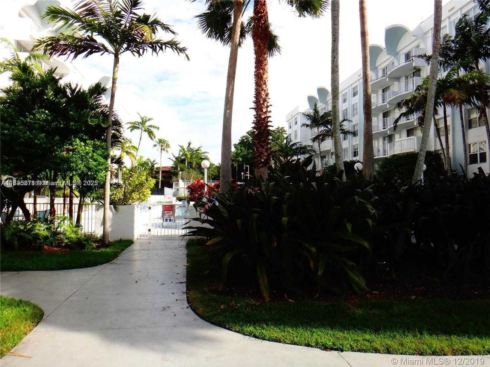 Small Image of 486 NORTH WEST 165TH STREET RD #404, Miami Number 10