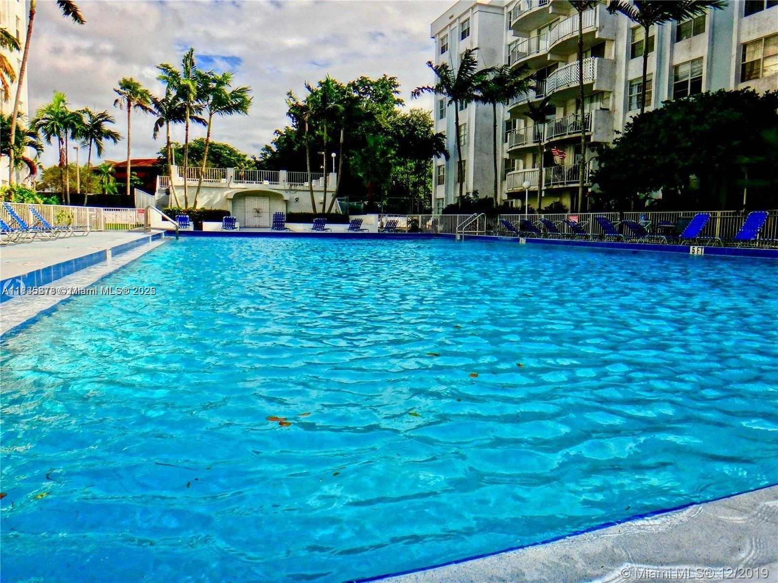 Small Image of 486 NORTH WEST 165TH STREET RD #404, Miami Number 12