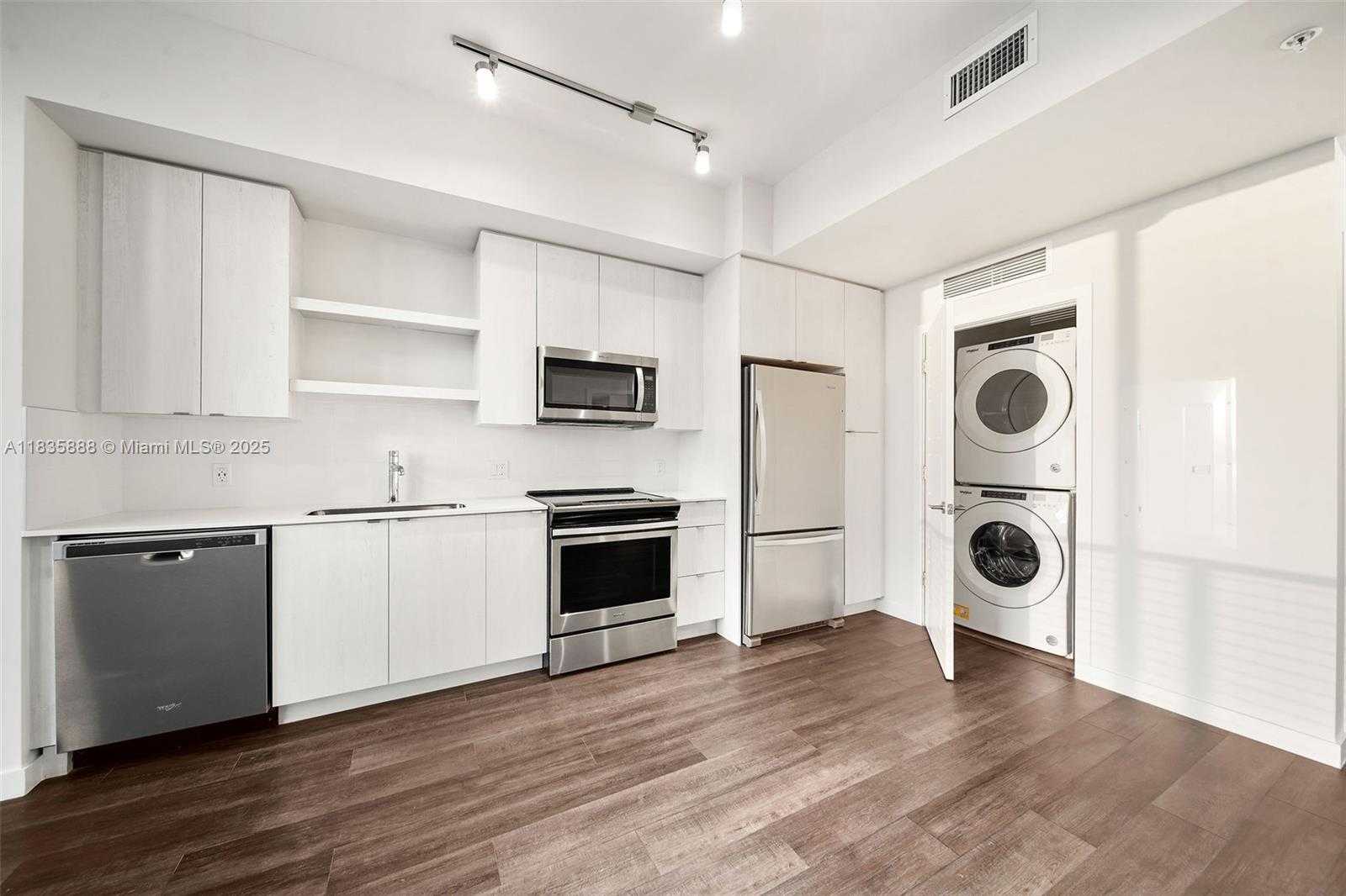 Small Image of 555 NORTH EAST 8TH ST #PH2407, Fort Lauderdale Number 6