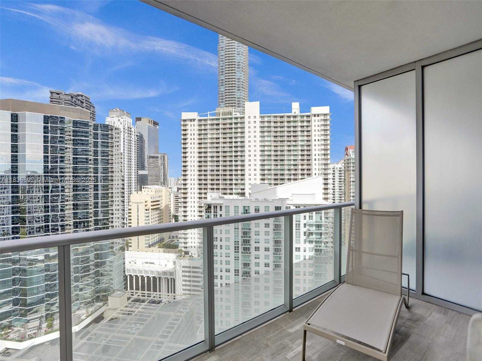Small Image of 1300 BRICKELL BAY DR #2702, Miami Number 35