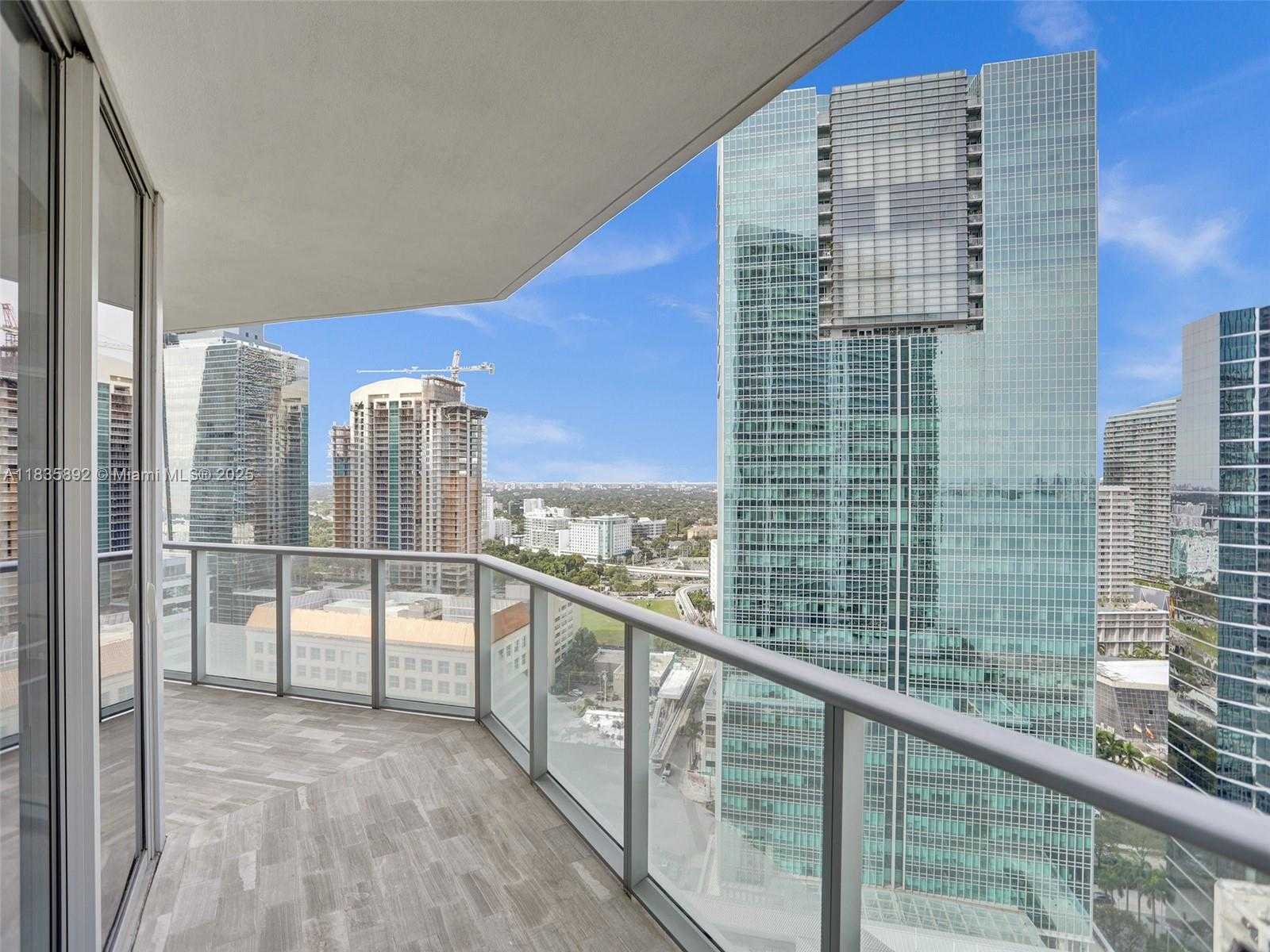 Small Image of 1300 BRICKELL BAY DR #2702, Miami Number 36