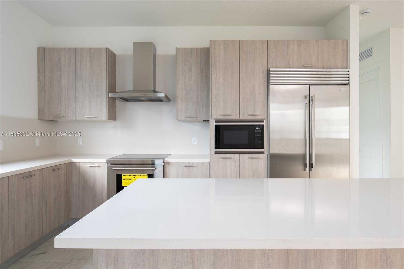 Small Image of 8327 SOUTH WEST 121 TER, Miami Number 10