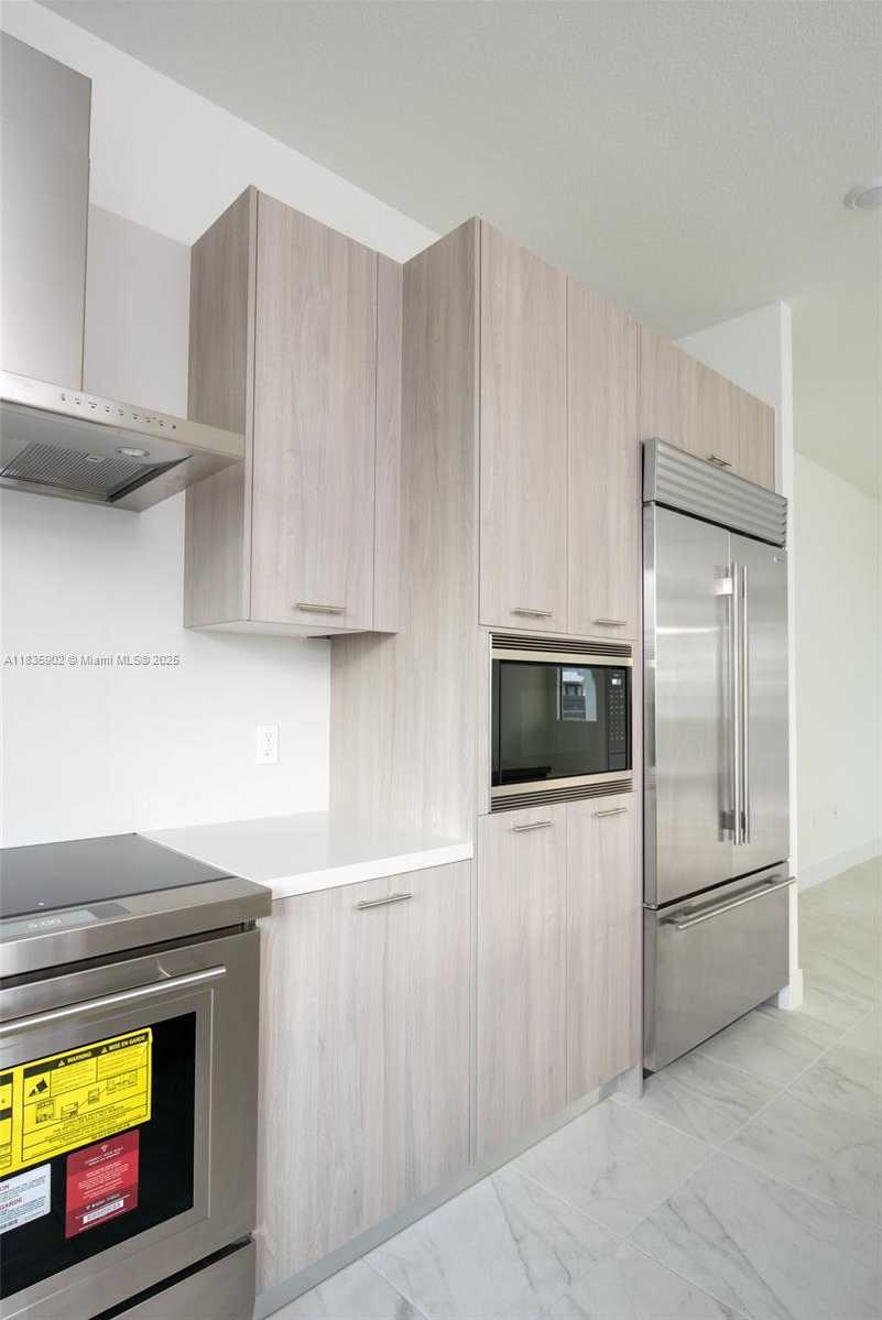 Small Image of 8327 SOUTH WEST 121 TER, Miami Number 12