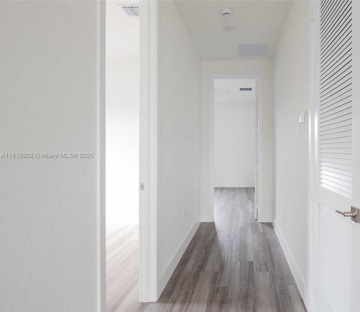 Small Image of 8327 SOUTH WEST 121 TER, Miami Number 21