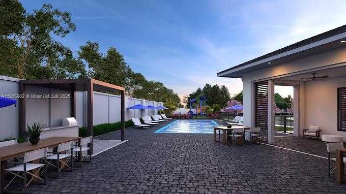 Small Image of 8327 SOUTH WEST 121 TER, Miami Number 37