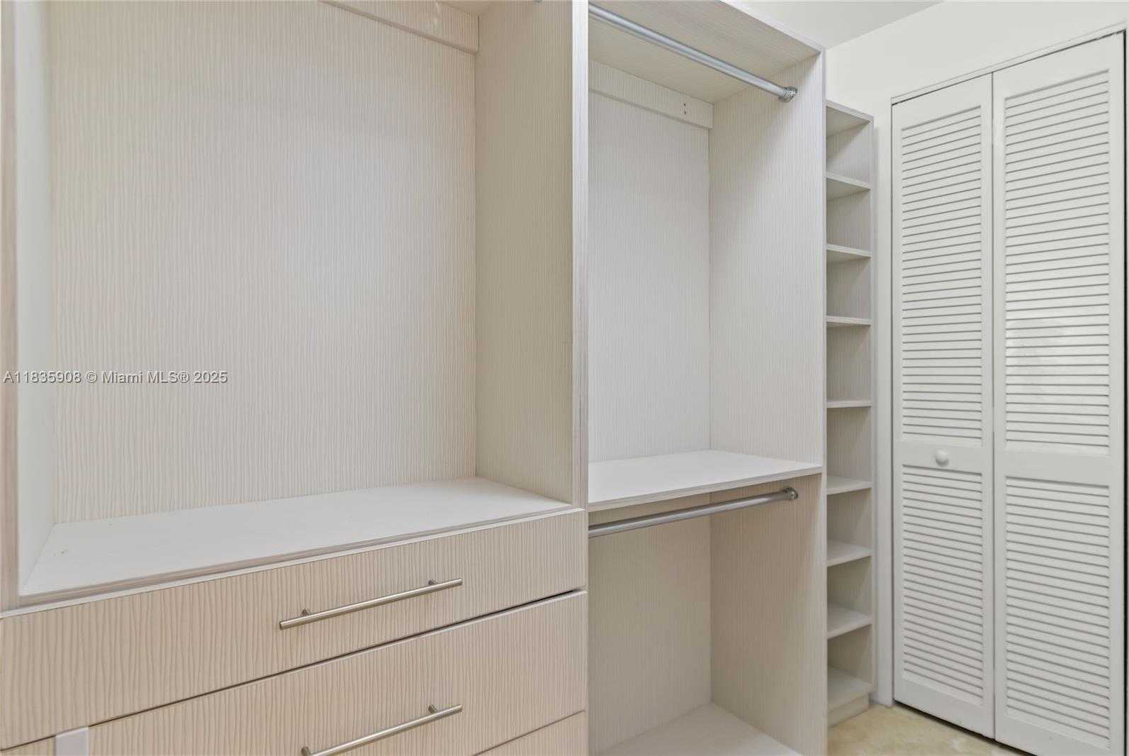 Small Image of 703 CRANDON BLVD #PH-3, Key Biscayne Number 14