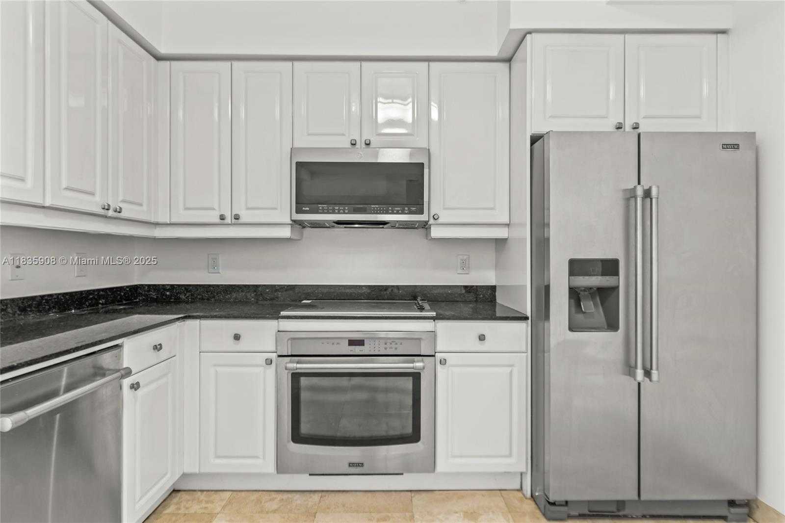 Small Image of 703 CRANDON BLVD #PH-3, Key Biscayne Number 20