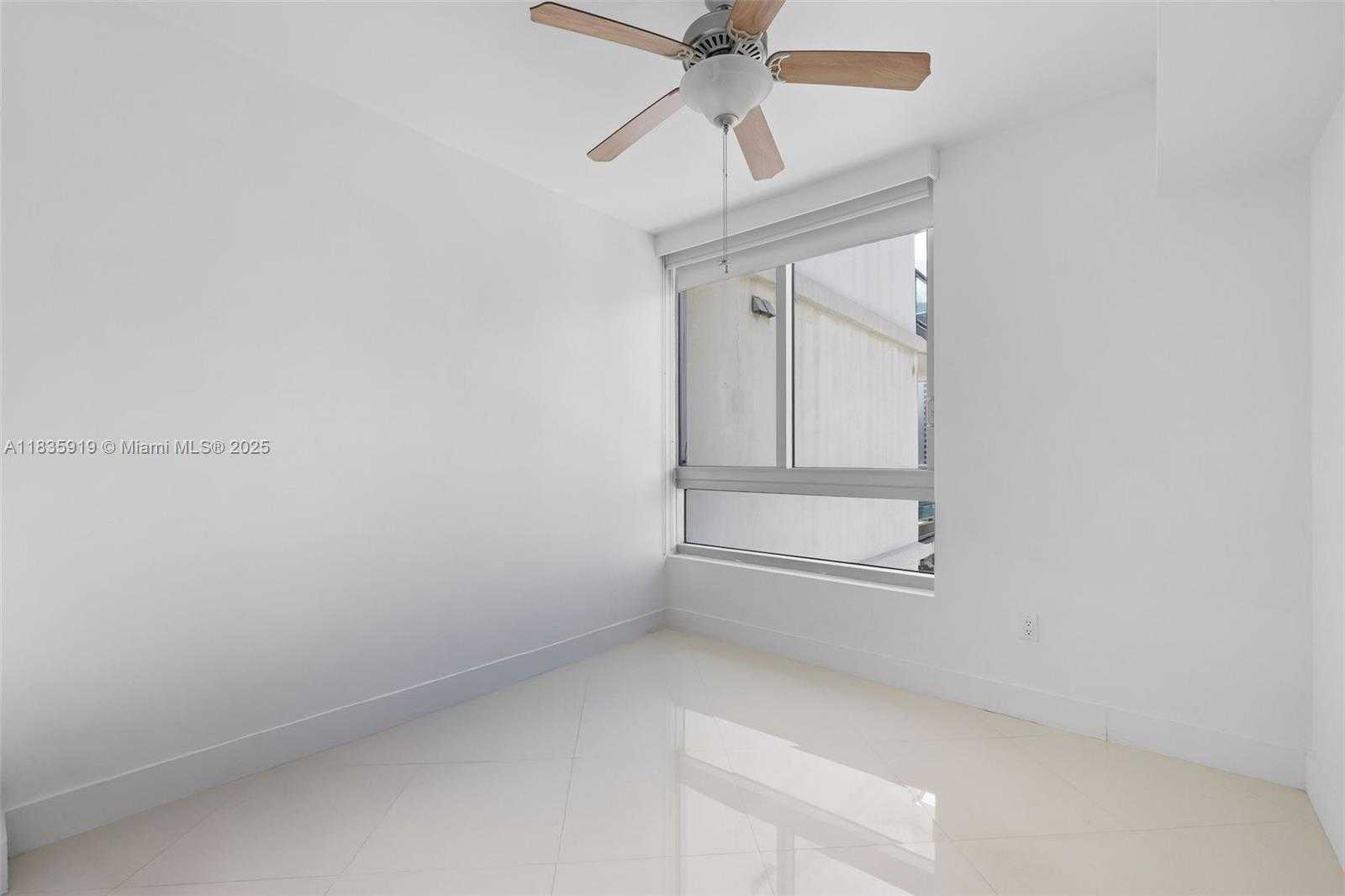 Small Image of 350 SOUTH MIAMI AVE #1804, Miami Number 16