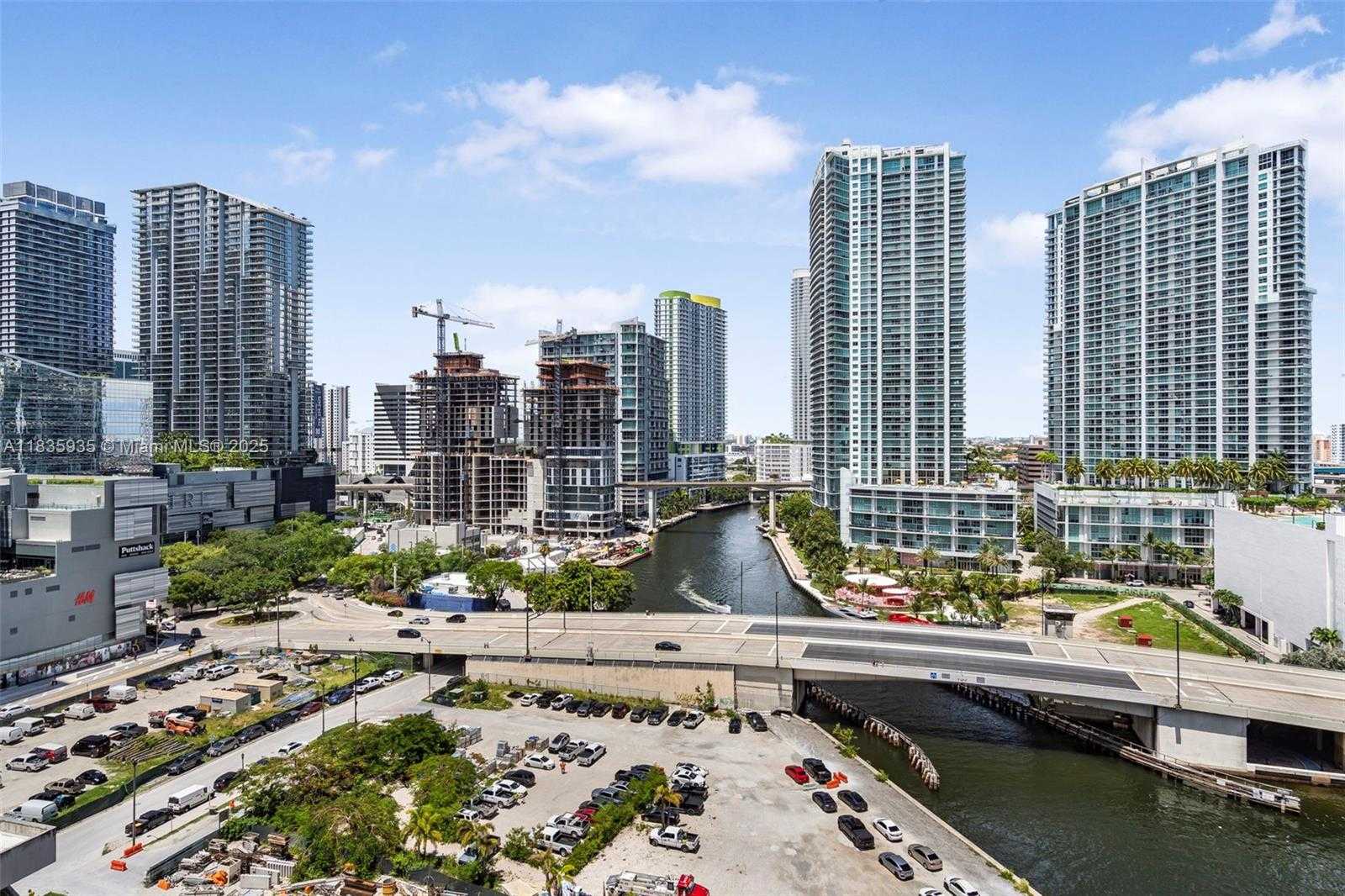 Small Image of 31 SOUTH EAST 5TH ST #1705, Miami Number 18