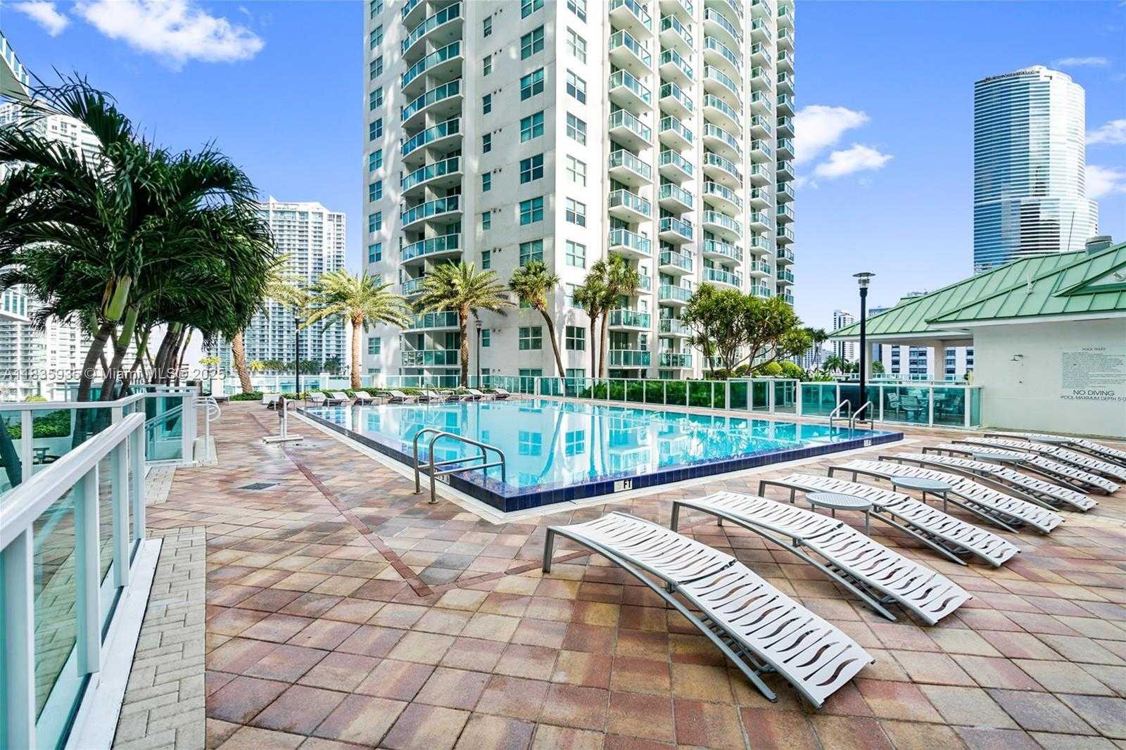 Small Image of 31 SOUTH EAST 5TH ST #1705, Miami Number 24