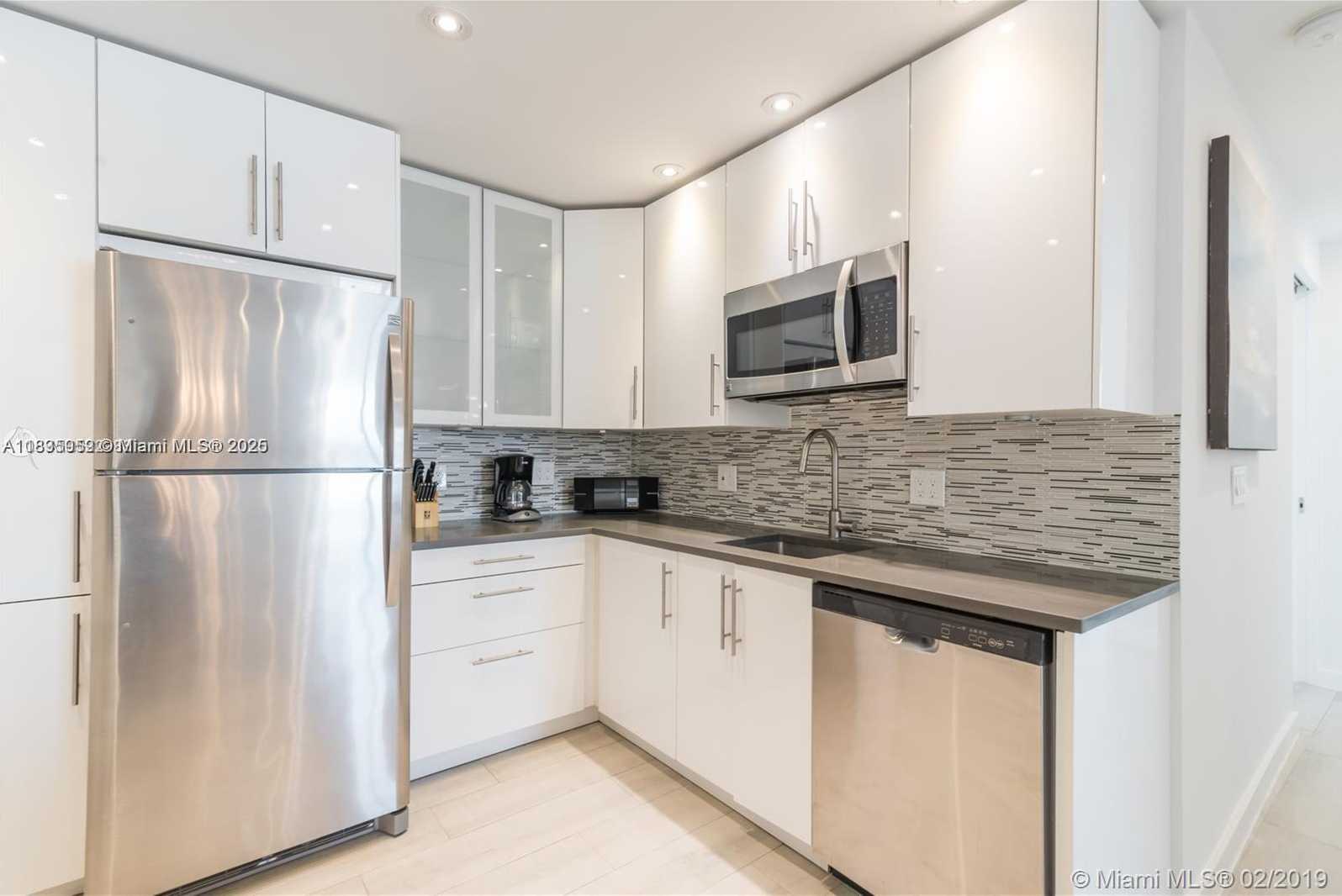 Small Image of 3 ISLAND AVE #09D, Miami Beach Number 12