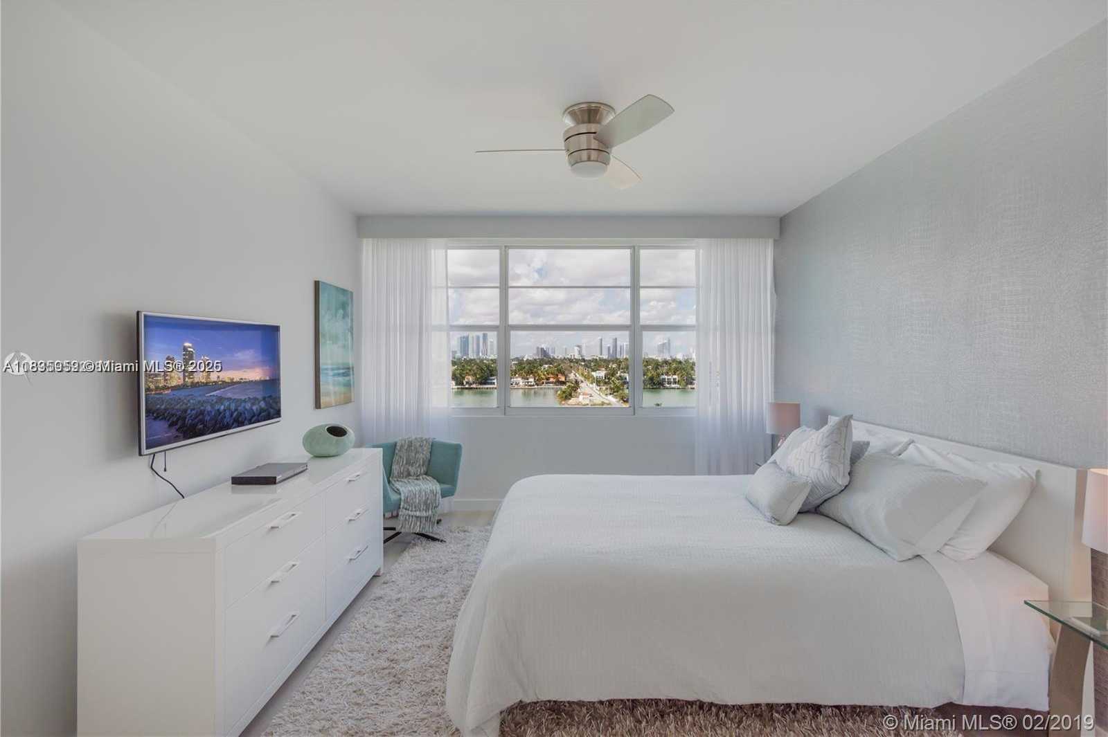 Small Image of 3 ISLAND AVE #09D, Miami Beach Number 17