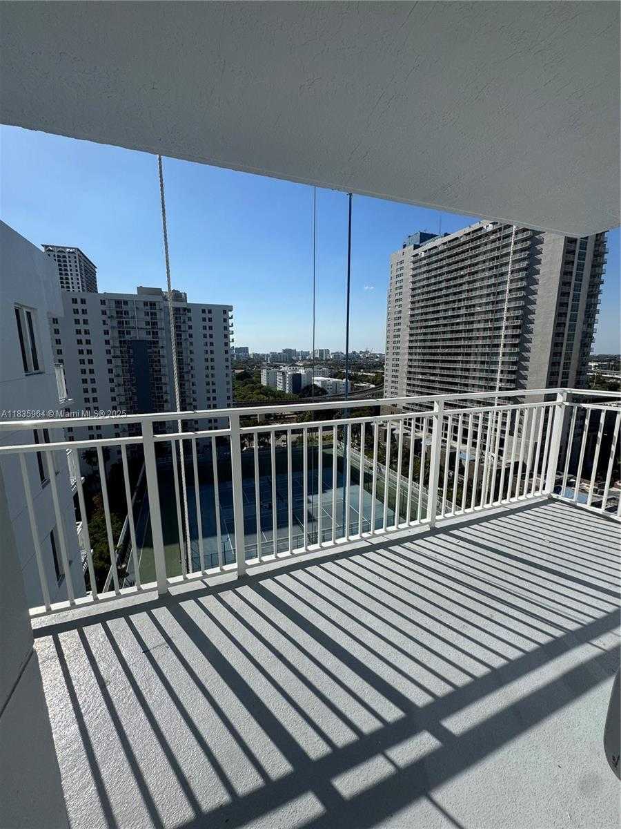 Small Image of 800 NORTH MIAMI AVE #E-1710, Miami Number 11