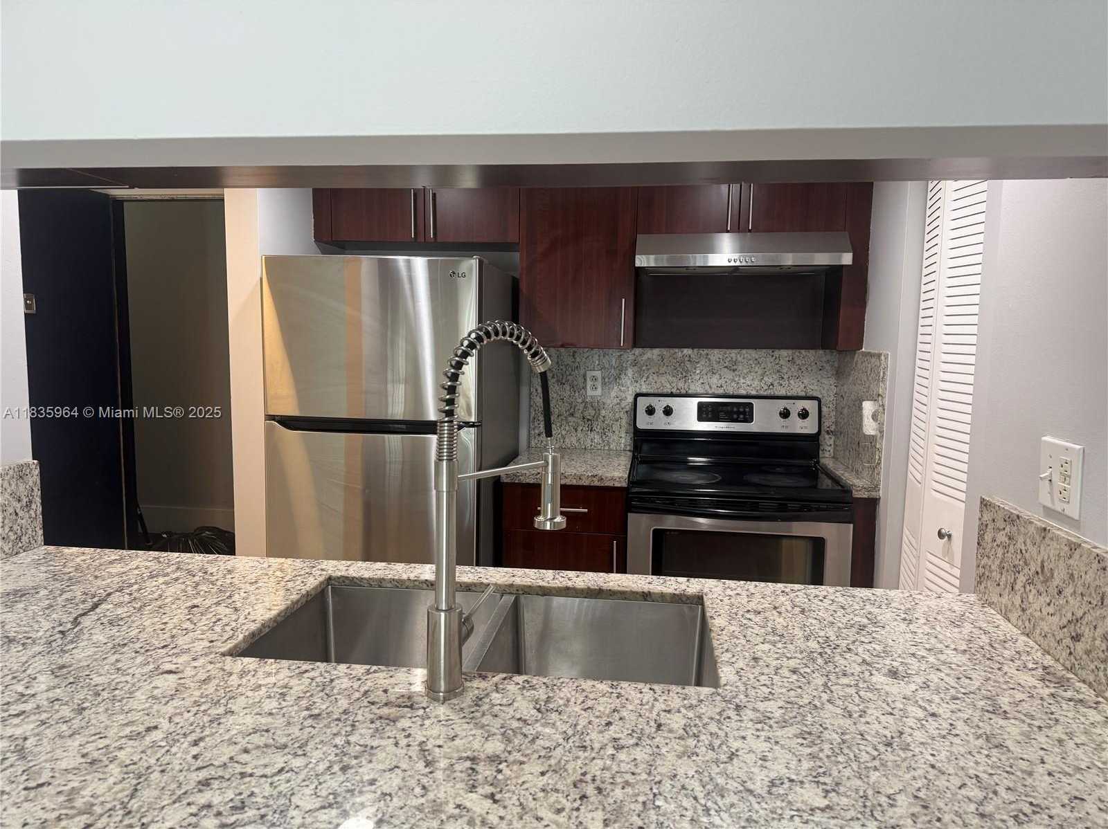 Small Image of 800 NORTH MIAMI AVE #E-1710, Miami Number 3