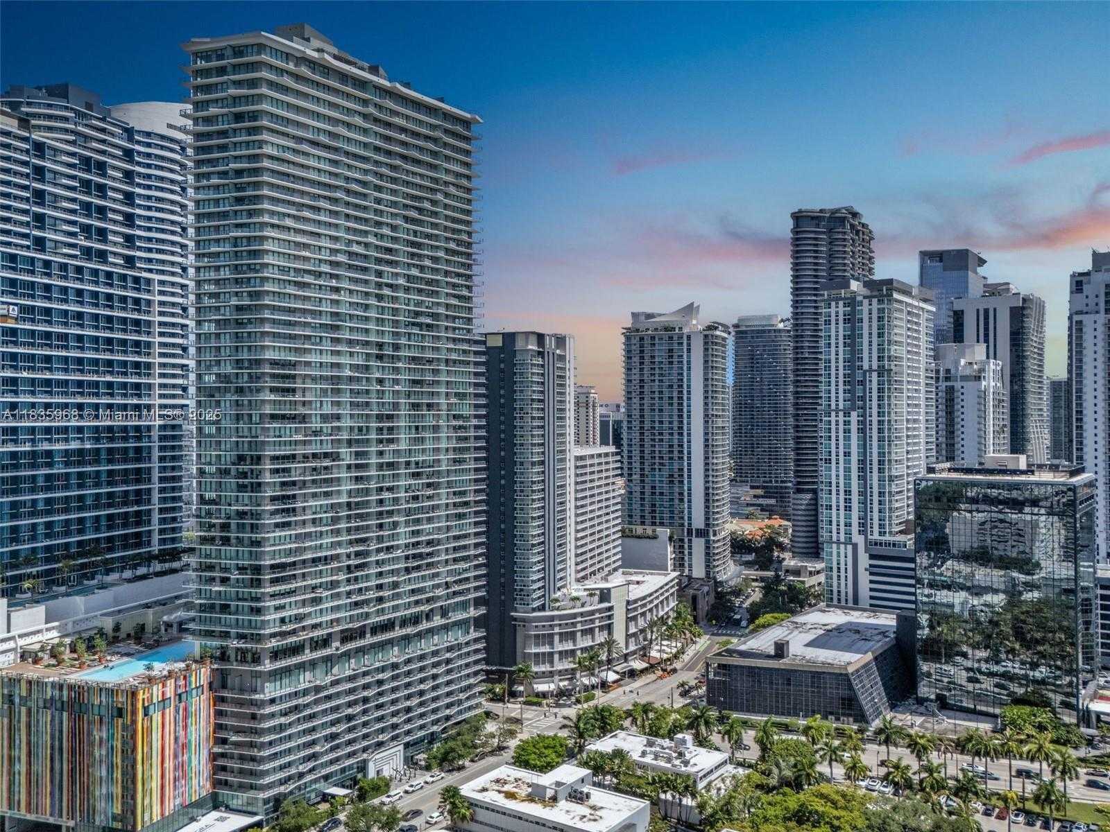 Small Image of 1300 SOUTH MIAMI AVE #1208, Miami Number 28