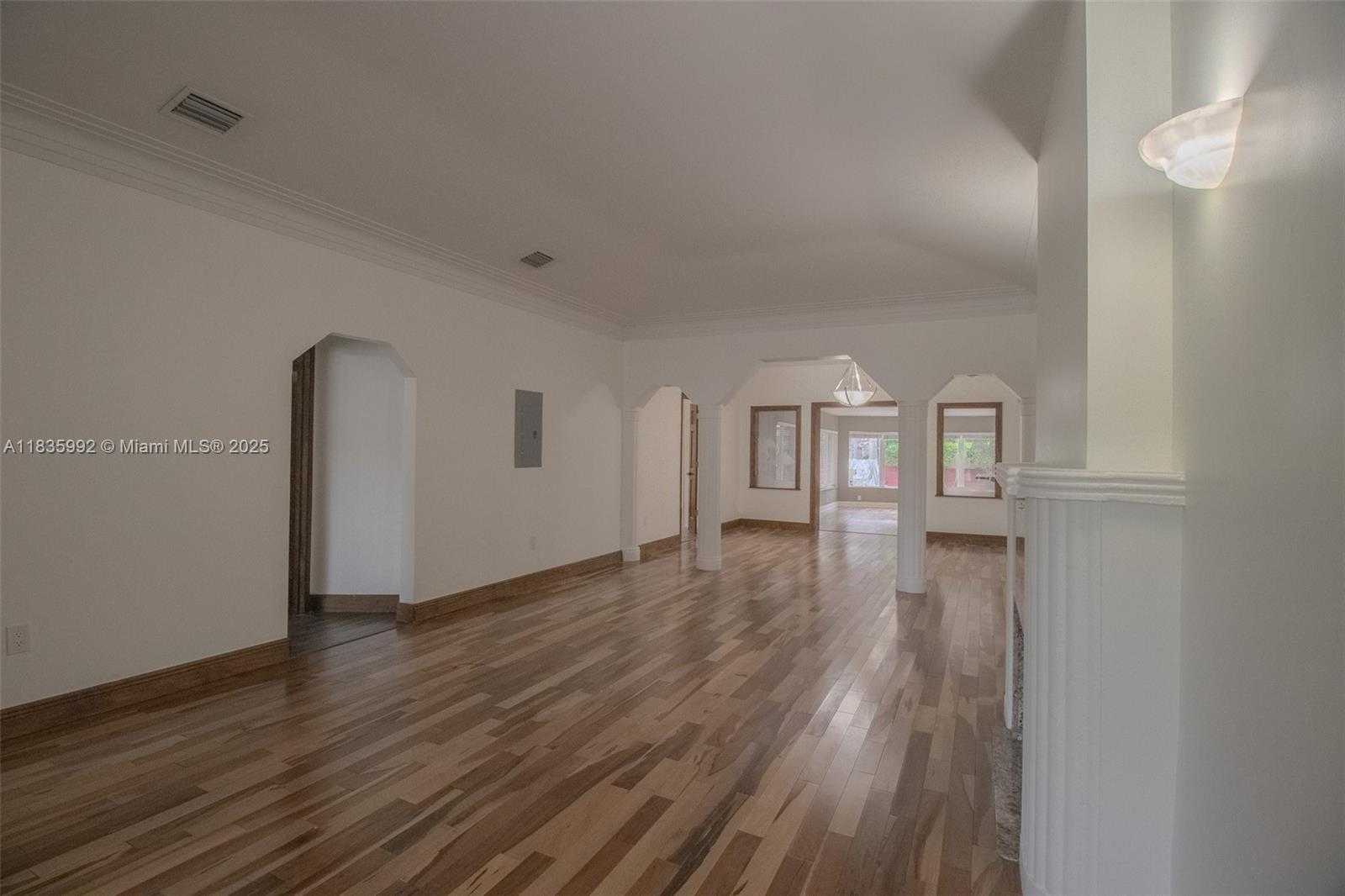 Small Image of 3722 ROYAL PALM AVE, Miami Beach Number 13