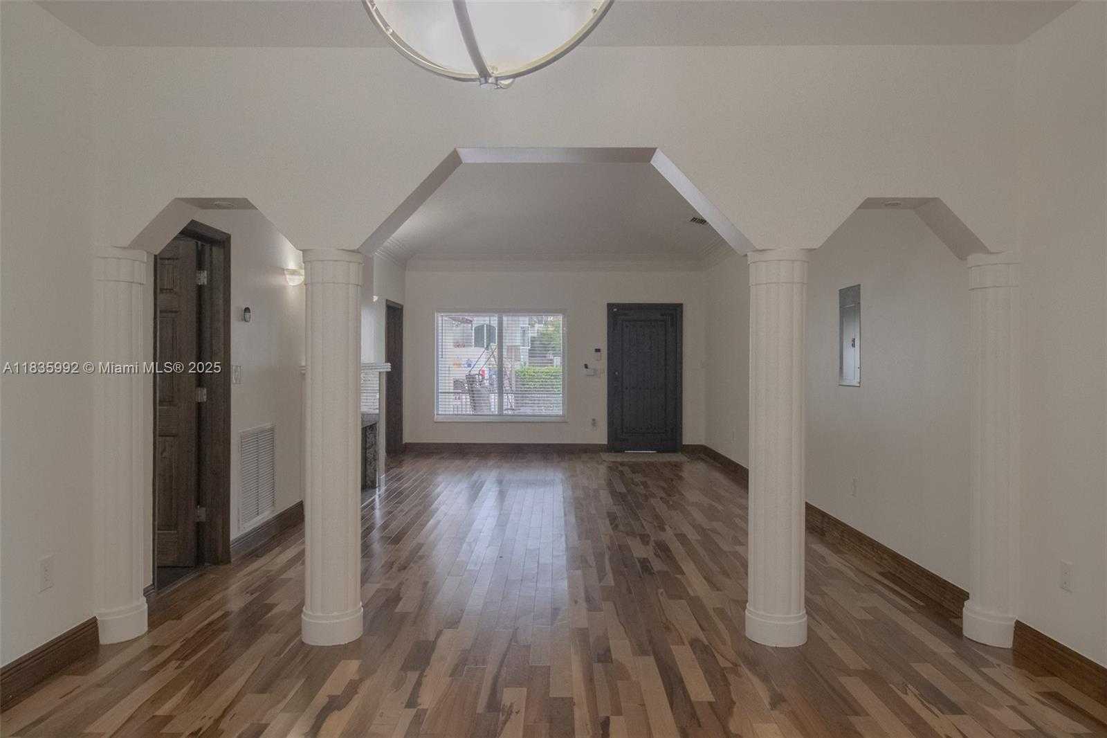 Small Image of 3722 ROYAL PALM AVE, Miami Beach Number 15