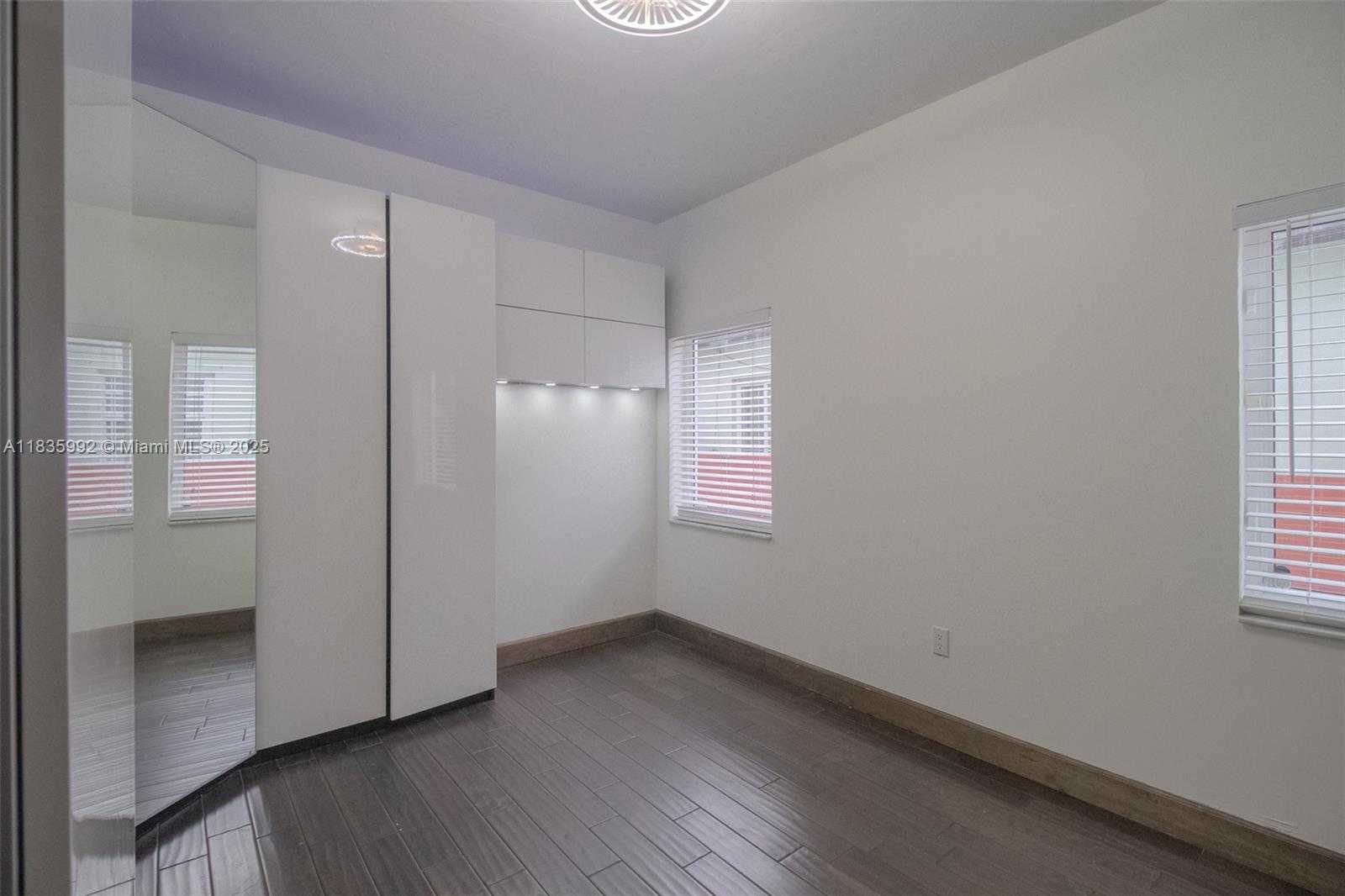 Small Image of 3722 ROYAL PALM AVE, Miami Beach Number 27