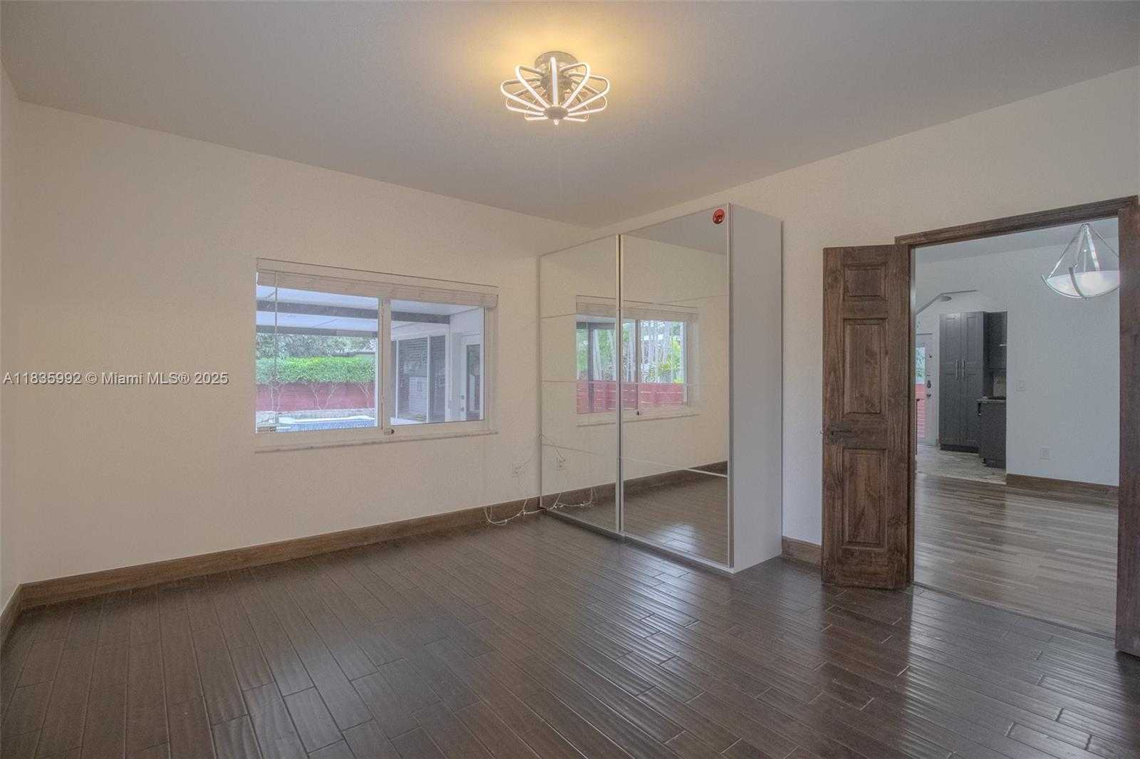 Small Image of 3722 ROYAL PALM AVE, Miami Beach Number 29