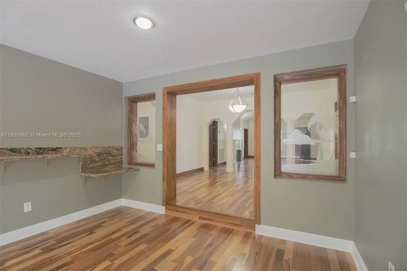 Small Image of 3722 ROYAL PALM AVE, Miami Beach Number 39