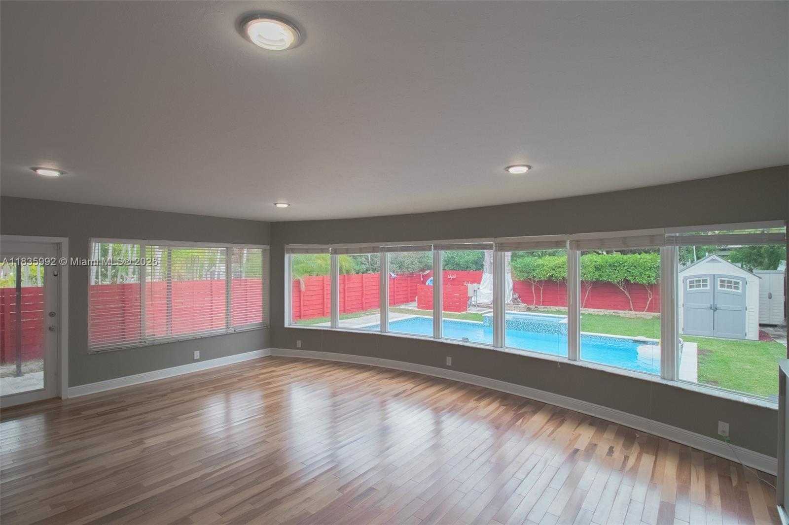 Small Image of 3722 ROYAL PALM AVE, Miami Beach Number 43