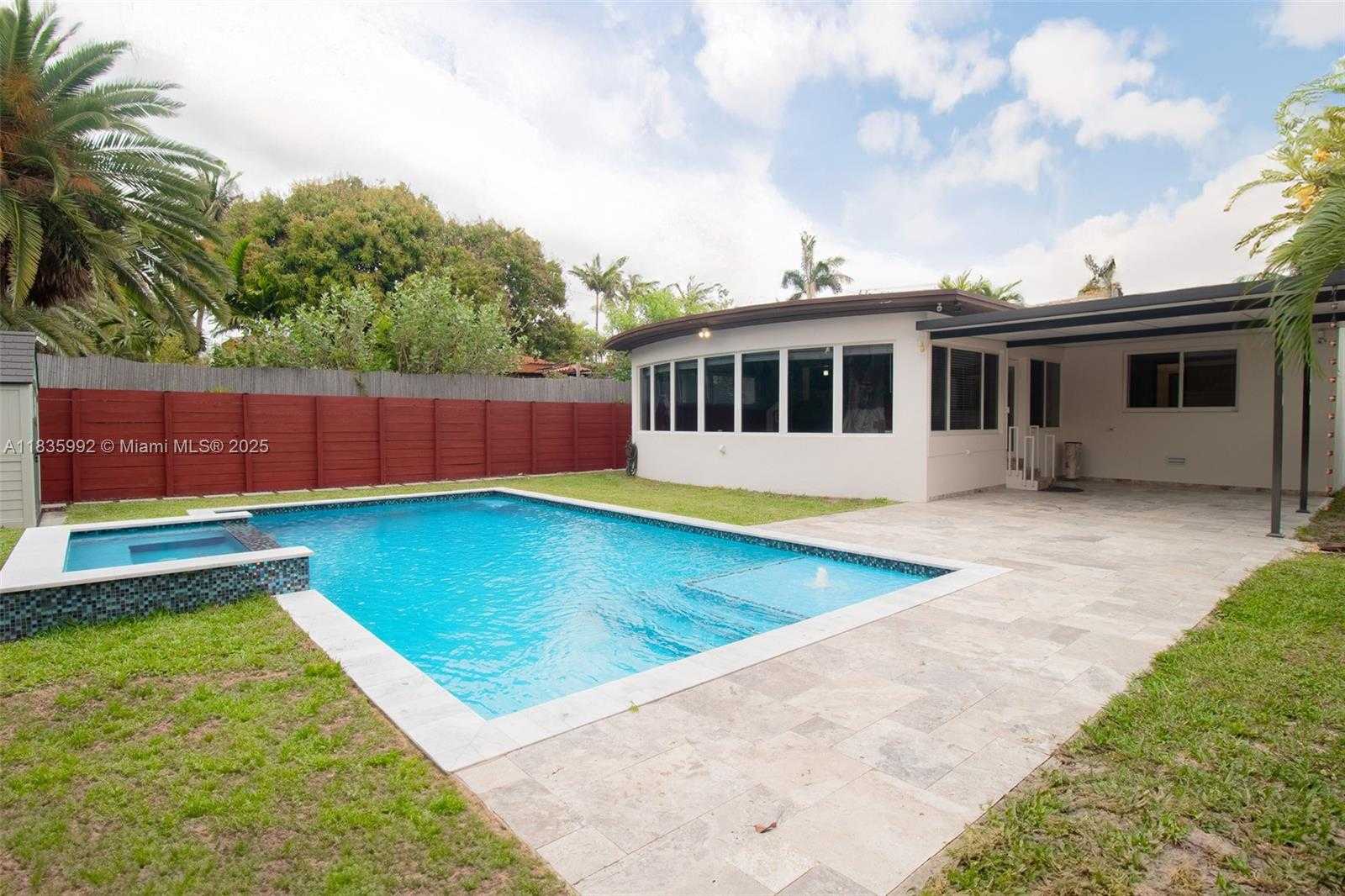 Small Image of 3722 ROYAL PALM AVE, Miami Beach Number 47