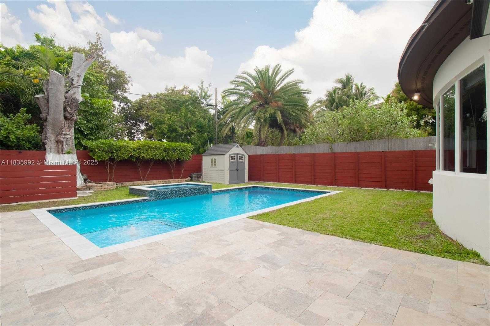 Small Image of 3722 ROYAL PALM AVE, Miami Beach Number 51