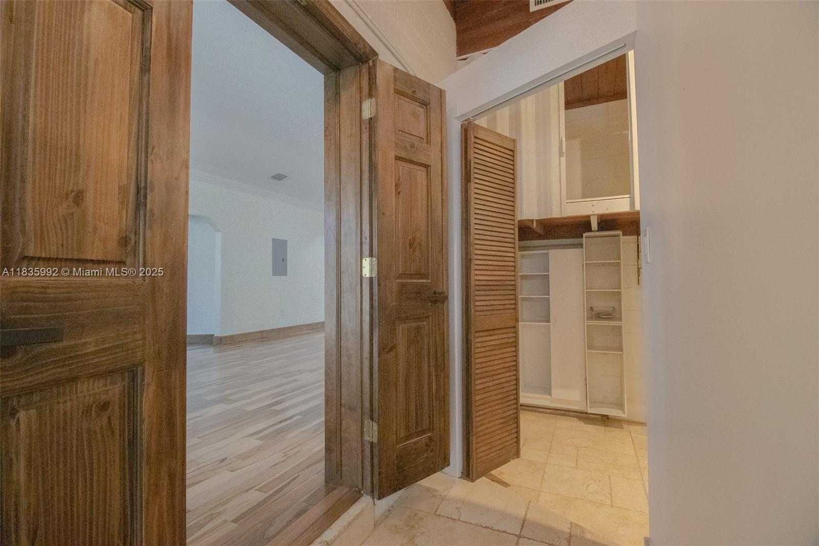Small Image of 3722 ROYAL PALM AVE, Miami Beach Number 53