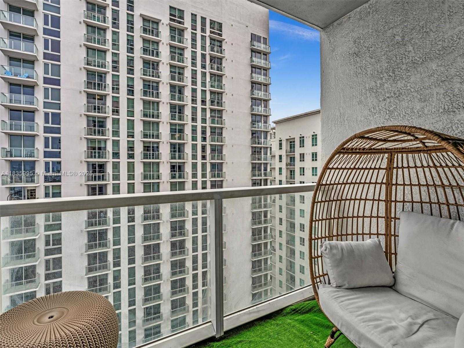 Small Image of 253 NORTH EAST 2ND ST #2208, Miami Number 16