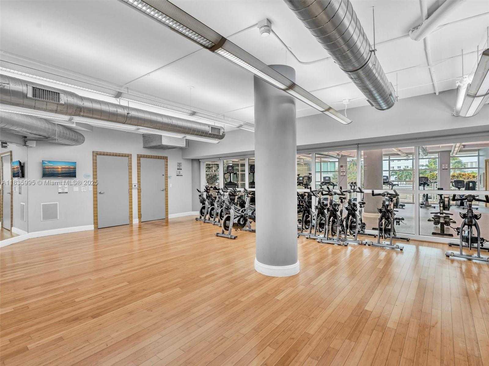 Small Image of 253 NORTH EAST 2ND ST #2208, Miami Number 40
