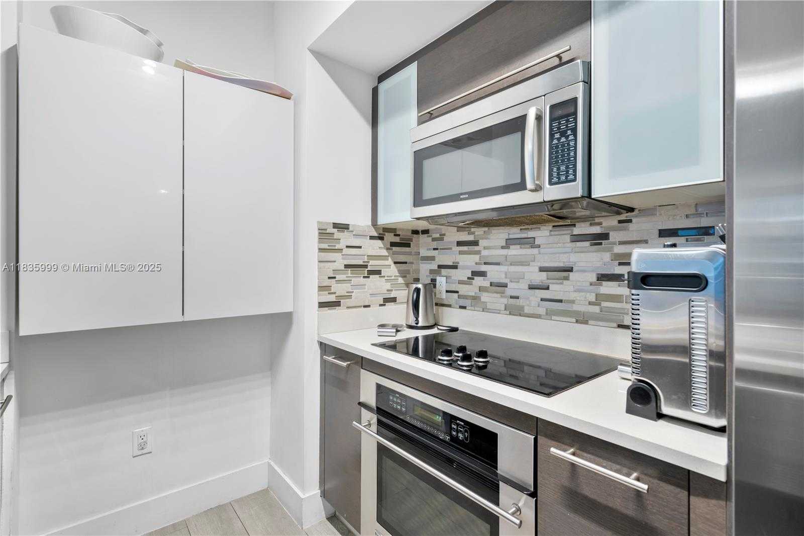 Small Image of 55 SOUTH EAST 6TH ST #2007, Miami Number 5