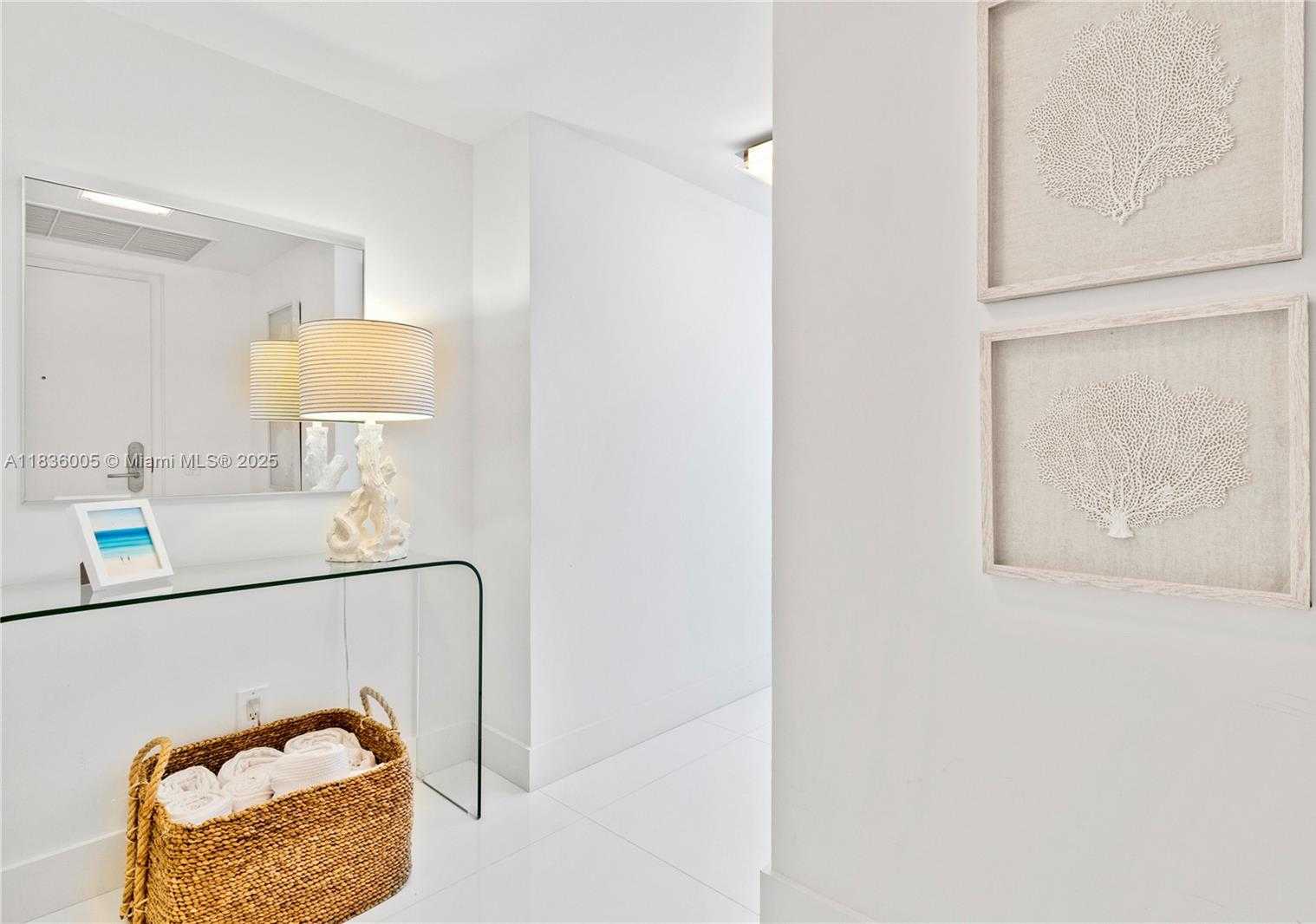 Small Image of Miami Beach Number 7