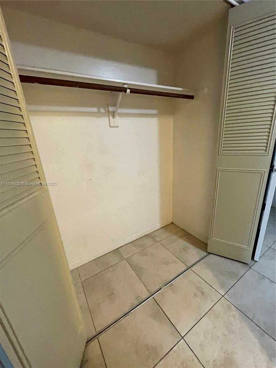 Small Image of 16750 NORTH EAST 10TH AVE #228, North Miami Beach Number 15