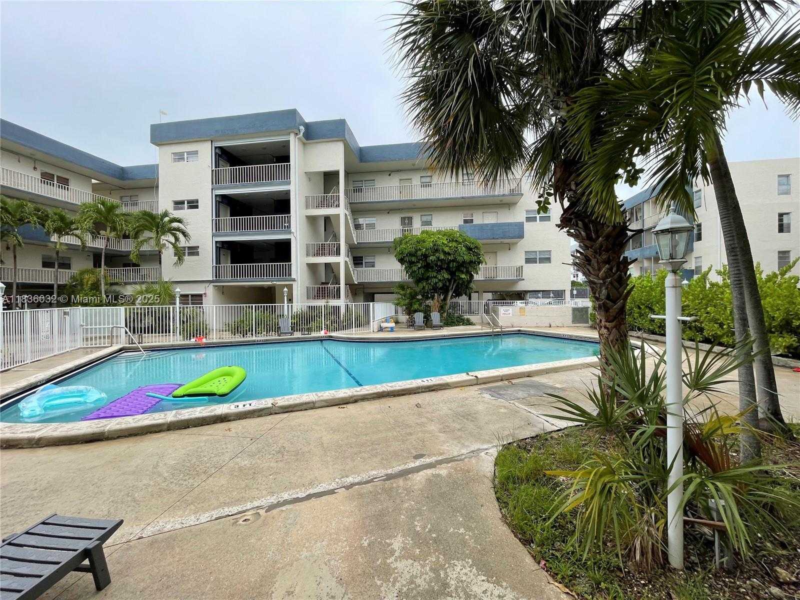 Small Image of 16750 NORTH EAST 10TH AVE #228, North Miami Beach Number 17