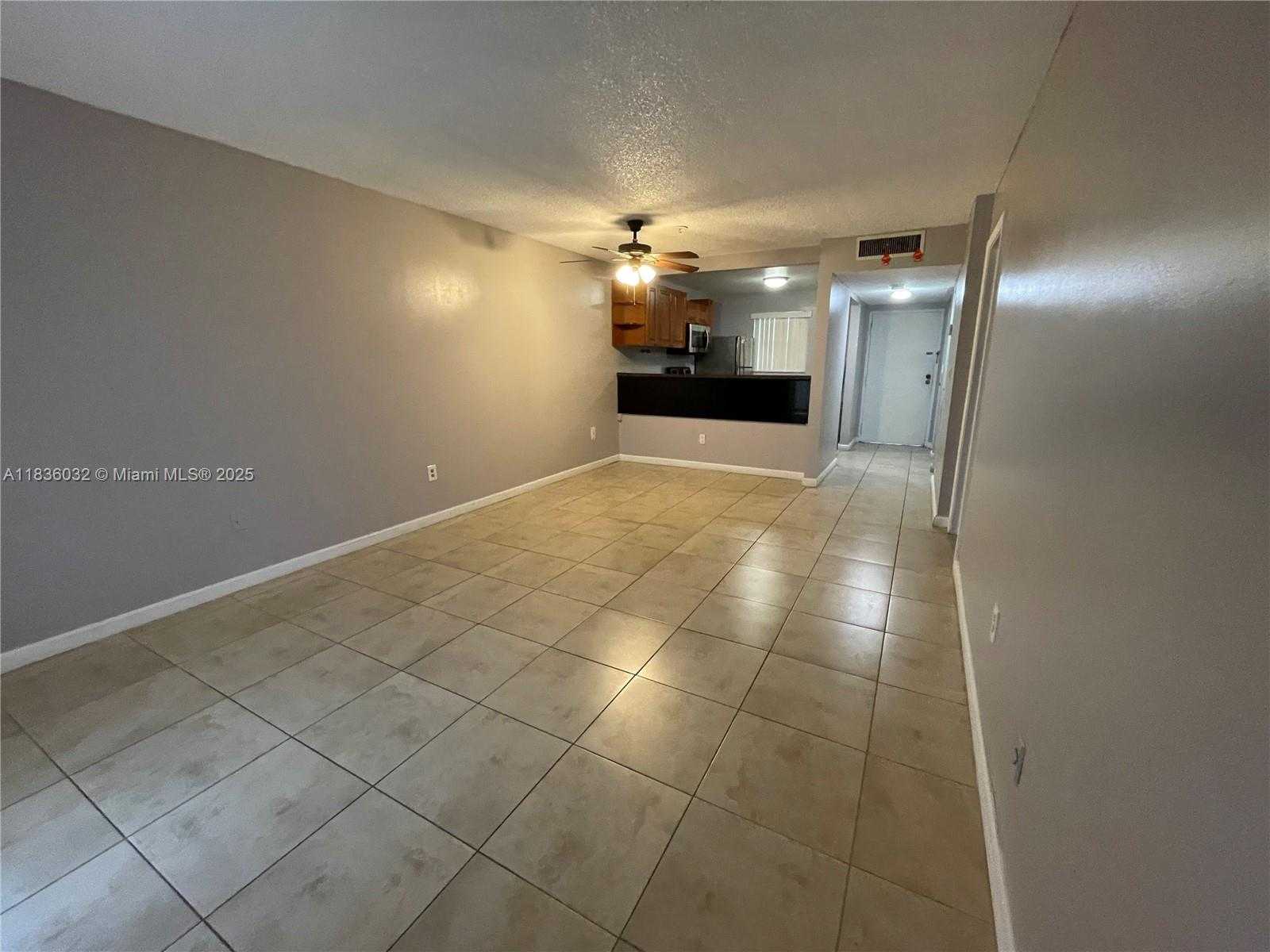 Small Image of 16750 NORTH EAST 10TH AVE #228, North Miami Beach Number 5
