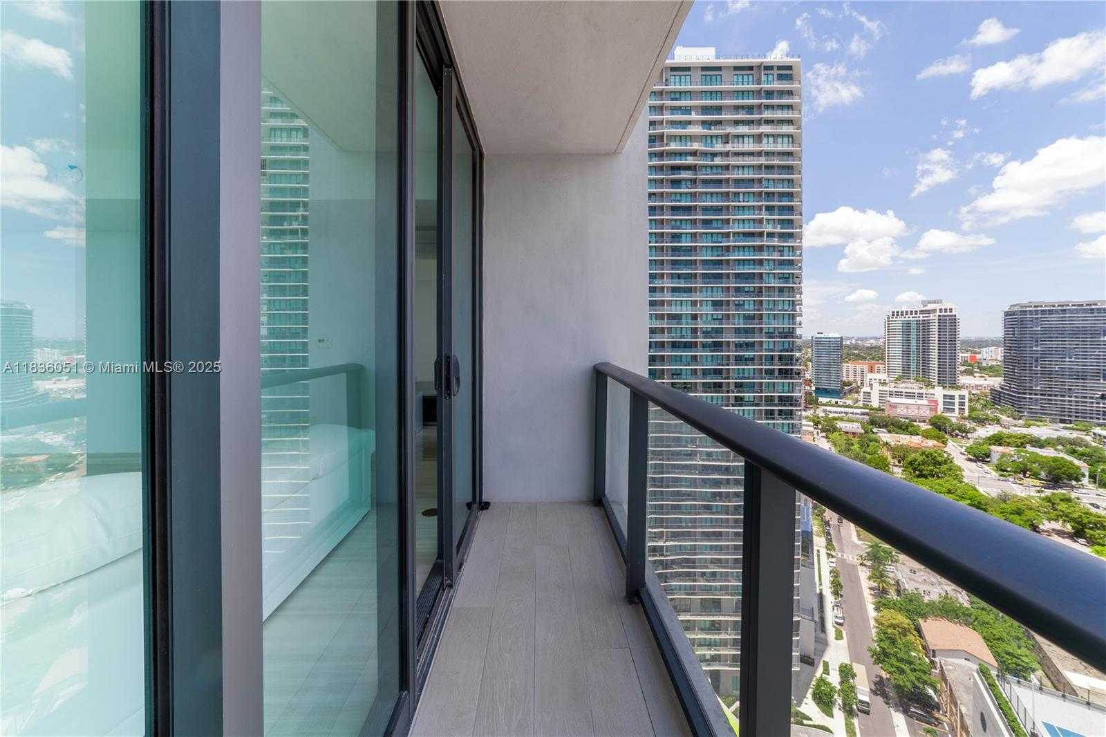 Small Image of 650 NORTH EAST 32ND ST #2808, Miami Number 15