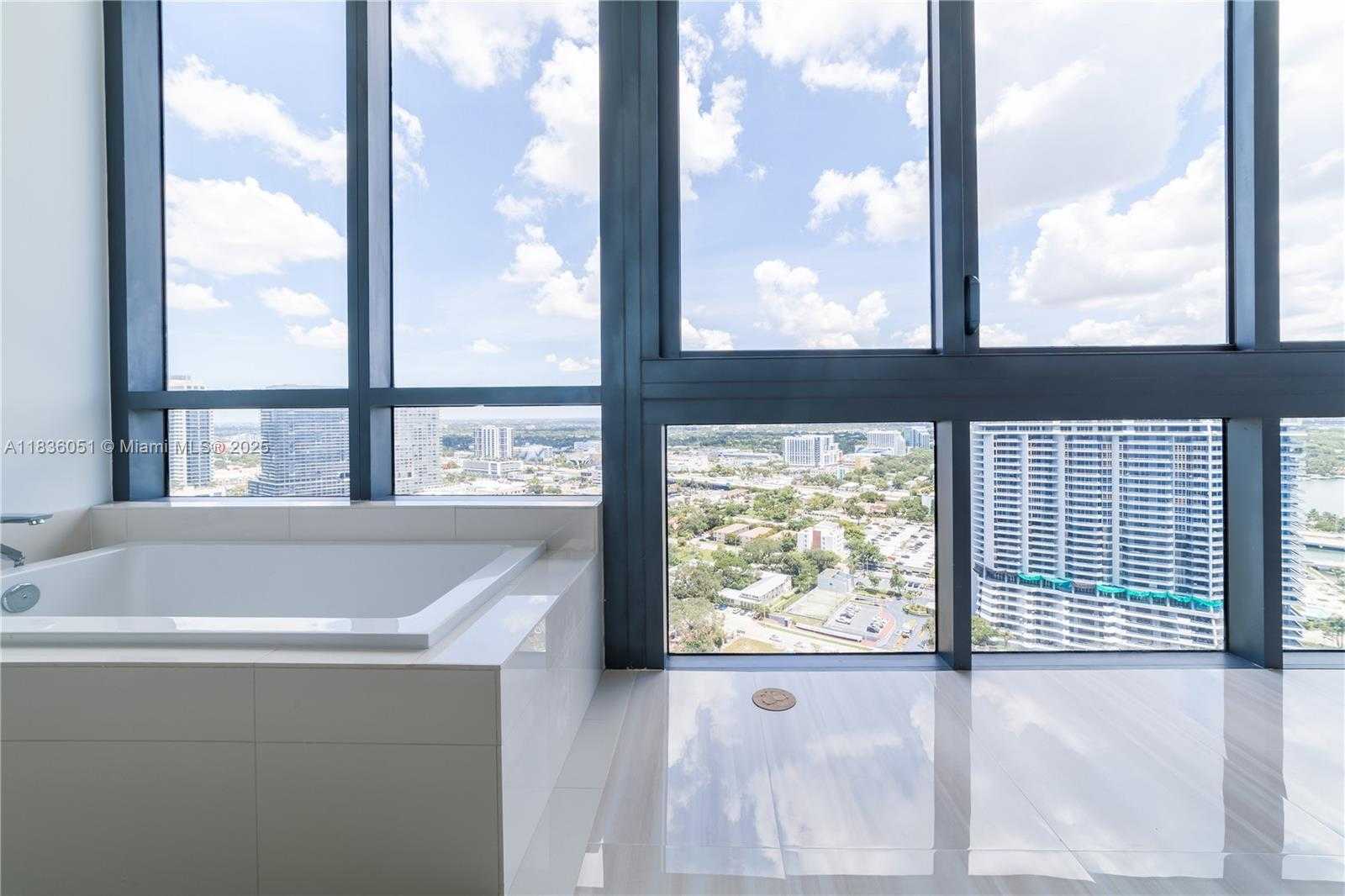 Small Image of 650 NORTH EAST 32ND ST #2808, Miami Number 20