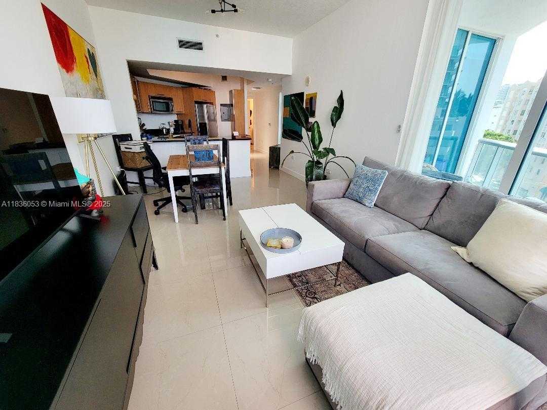 Small Image of 480 NORTH EAST 30TH ST #604, Miami Number 4