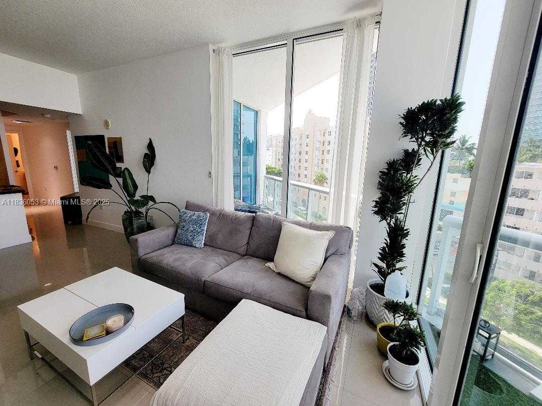 Small Image of 480 NORTH EAST 30TH ST #604, Miami Number 8