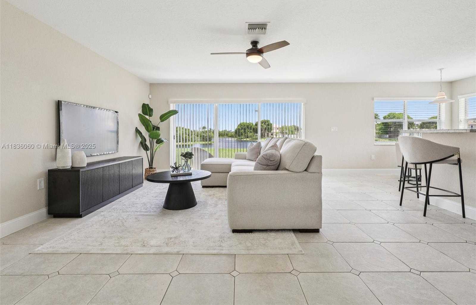 Small Image of 16710 NORTH WEST 12TH ST, Pembroke Pines Number 19