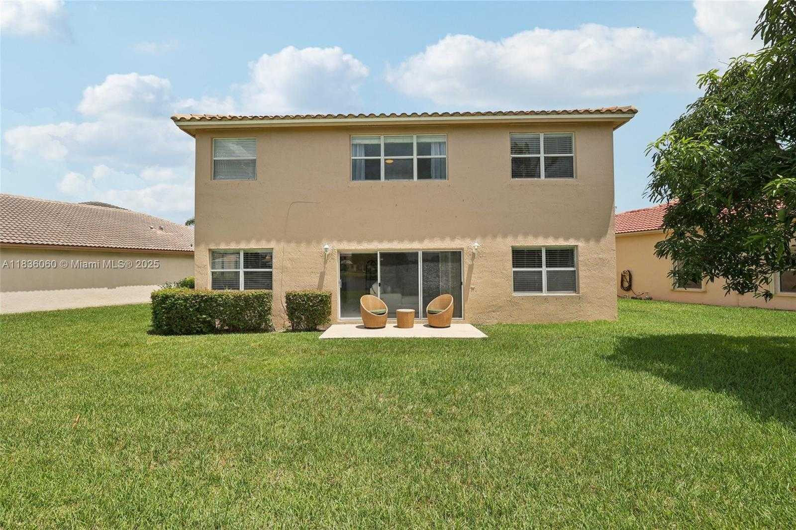 Small Image of 16710 NORTH WEST 12TH ST, Pembroke Pines Number 50